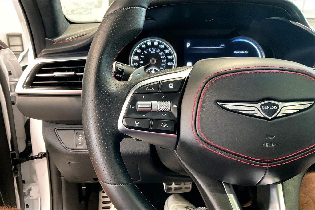 Used 2025 Genesis G70 3.3T Advanced w/ Sport Prestige Package RWD image 12
