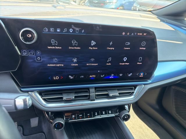 Certified 2024 Chevrolet Equinox EV LT FWD image 17