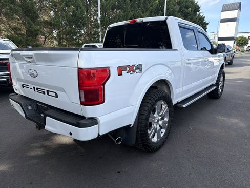 Used 2018 Ford F150 Lariat w/ Equipment Group 501A Mid image 10