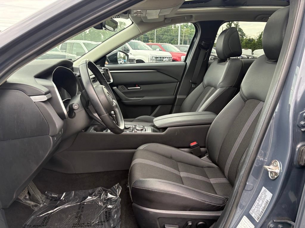 Used 2025 MAZDA CX-50 AWD 2.5 S w/ Premium Package image 12
