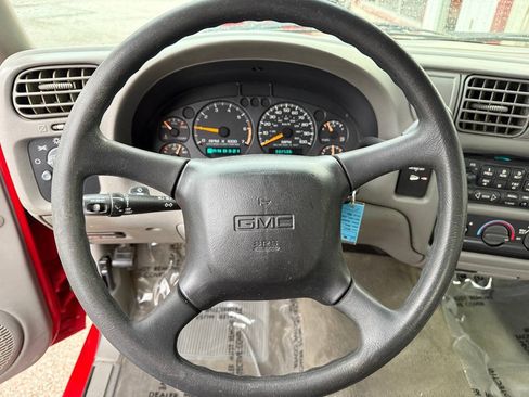 Used 2000 GMC Sonoma SLS w/ SLS Super Spec Pkg 2 RWD image 6