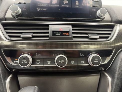 Used 2022 Honda Accord Sport image 13
