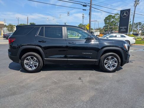Used 2025 GMC Terrain Elevation FWD image 4