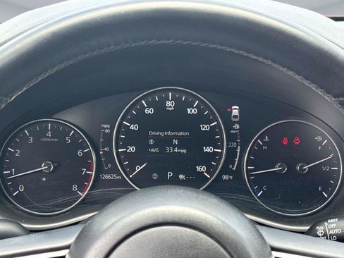 Used 2020 MAZDA MAZDA3 Hatchback FWD image 25