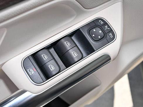 Used 2022 Mercedes-Benz GLA 250 image 25