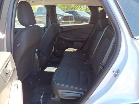 Used 2025 Ford Escape Active AWD/4WD image 14