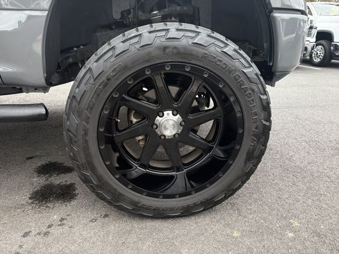 Used 2018 Ford F150 XL w/ Equipment Group 101A Mid AWD/4WD image 13