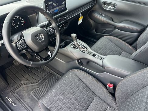 New 2026 Honda HR-V Sport image 3