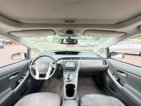 Used 2010 Toyota Prius Five FWD image 18