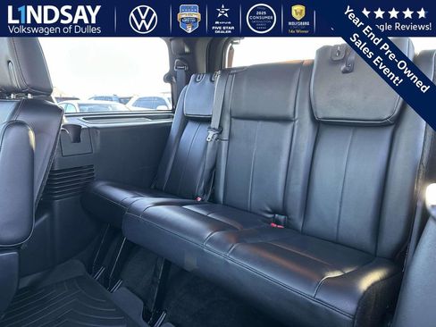 Used 2016 Ford Expedition Limited w/ Equipment Group 301A image 15