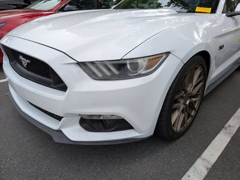 Used 2016 Ford Mustang GT Premium RWD image 7