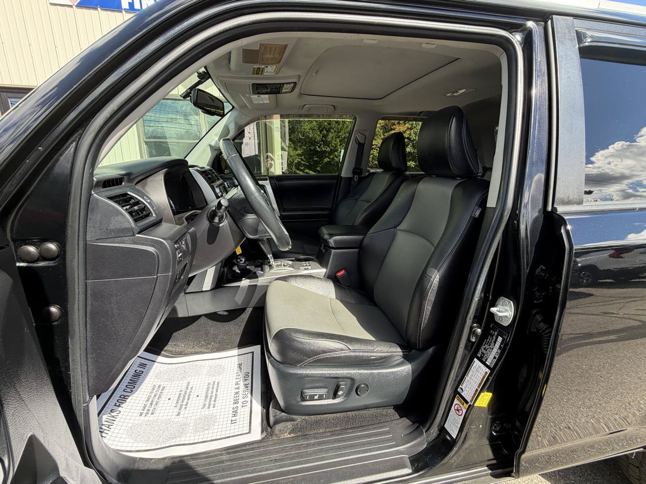 Used 2016 Toyota 4Runner SR5 Premium AWD/4WD image 11