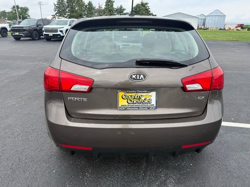 Used 2013 Kia Forte EX FWD image 4