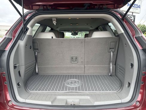 Used 2016 Chevrolet Traverse LTZ FWD image 22