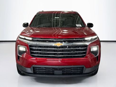 New 2026 Chevrolet Traverse LT w/ LPO, Floor Liner Package AWD/4WD image 4