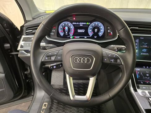 Used 2023 Audi Q7 3.0T Premium Plus AWD/4WD image 20