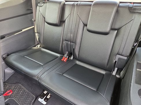 Used 2019 Volkswagen Atlas SE FWD image 10