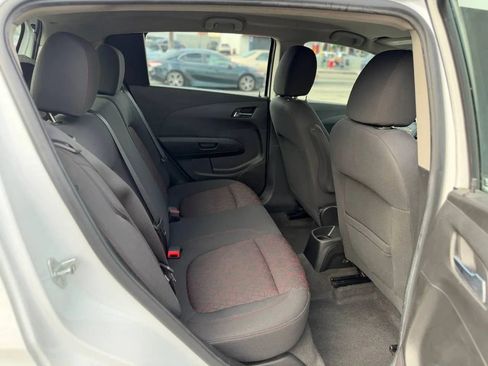 Used 2017 Chevrolet Sonic LT w/ Convenience Package FWD image 28