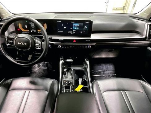 Used 2024 Kia Sorento S w/ Panoramic Sunroof Package AWD/4WD image 15