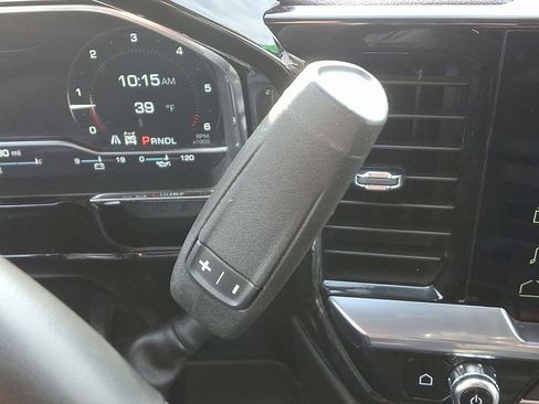 Certified 2024 GMC Sierra 1500 SLT image 15