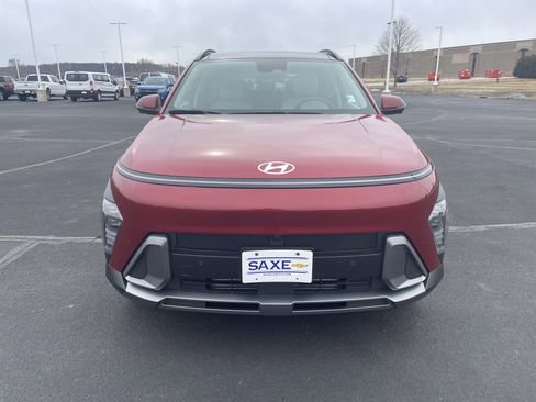 Used 2024 Hyundai Kona Limited image 8