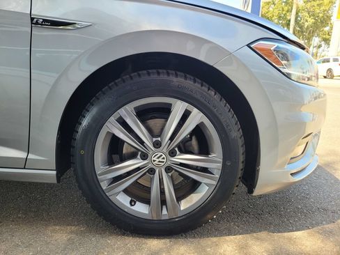 Used 2021 Volkswagen Jetta R-Line w/ R-Line Cold Weather Package FWD image 39
