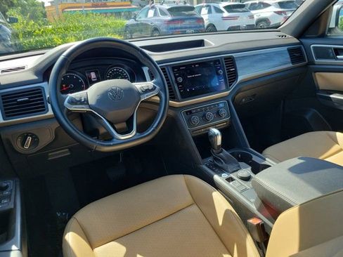 Used 2020 Volkswagen Atlas 4Motion SE V6 w/ Technology AWD/4WD image 11