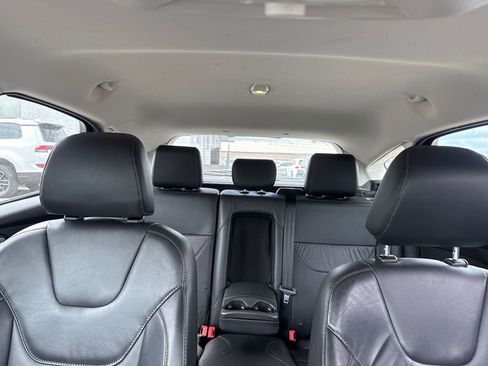 Used 2016 Ford Focus SE w/ Equipment Group 201A image 13