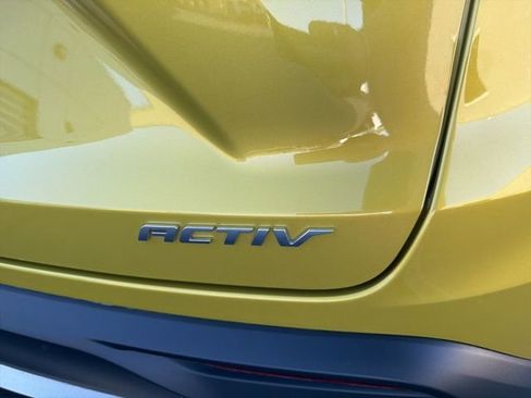 Used 2024 Chevrolet Trax ACTIV w/ Sunroof Package image 9