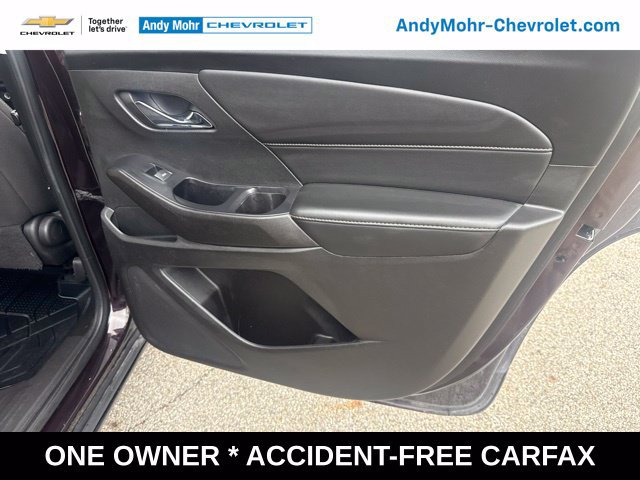 Used 2021 Chevrolet Traverse LT FWD image 17