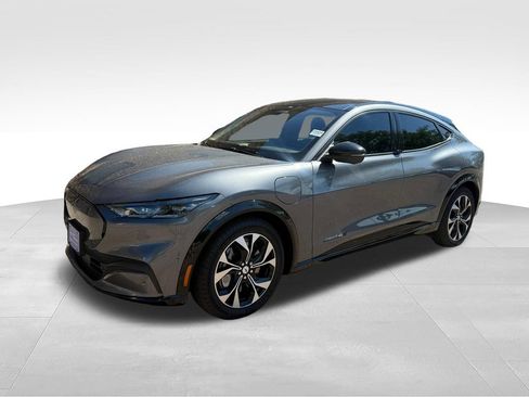 Used 2023 Ford Mustang Mach-E Premium AWD/4WD image 4