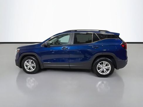 Used 2022 GMC Terrain SLE w/ Driver Convenience Package AWD/4WD image 6