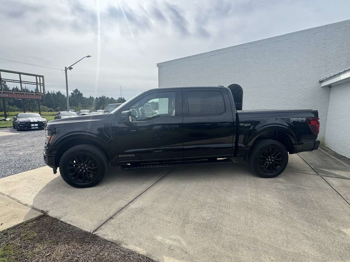 Used 2025 Ford F150 XLT w/ Equipment Group 303A High AWD/4WD image 2