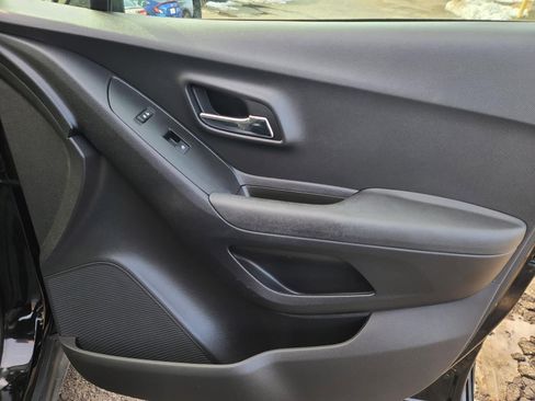 Used 2020 Chevrolet Trax LS w/ Tint and Cruise Package image 21