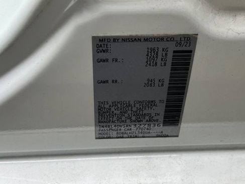 Used 2024 Nissan Altima 2.5 SV FWD image 39