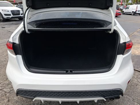 Used 2020 Toyota Corolla SE FWD image 28