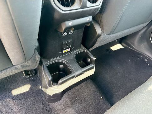 Used 2021 Jeep Gladiator Sport AWD/4WD image 25