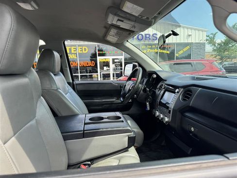 Used 2017 Toyota Tundra SR AWD/4WD image 4