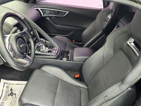 Used 2018 Jaguar F-TYPE R-Dynamic RWD image 20