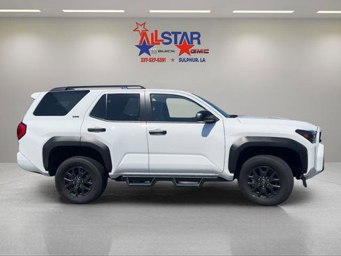 Used 2025 Toyota 4Runner SR5 RWD image 8