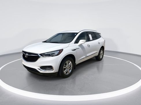 Used 2019 Buick Enclave Essence image 4