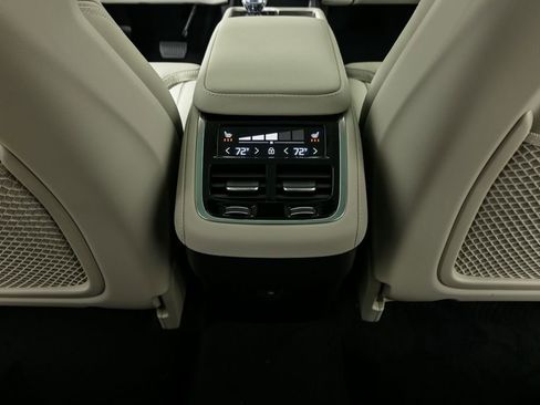 Used 2026 Volvo XC90 B6 Ultra w/ Protection Package AWD/4WD image 22