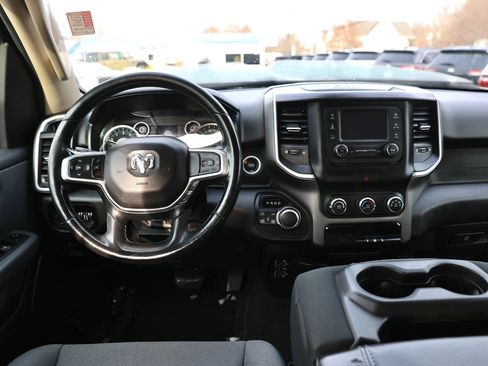 Used 2019 RAM 1500 Big Horn image 17