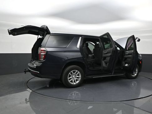 Used 2023 Chevrolet Tahoe LS RWD image 28
