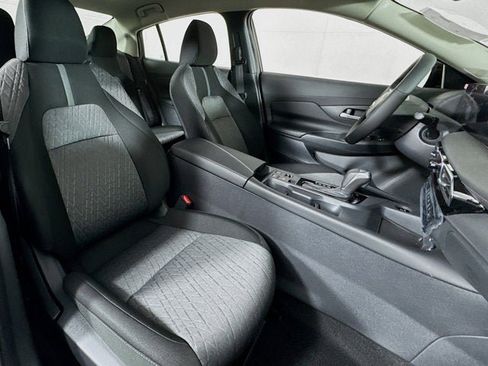 New 2026 Nissan Sentra SV w/ SV Convenience Package FWD image 24