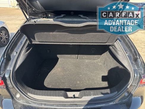 Used 2024 MAZDA MAZDA3 Hatchback w/Premium Plus Pkg image 5