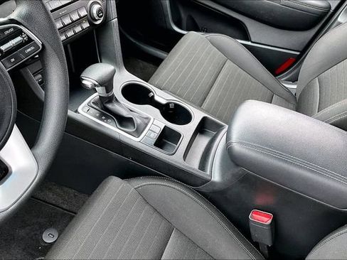Used 2021 Kia Sportage LX w/ LX Fwd Popular Package image 18