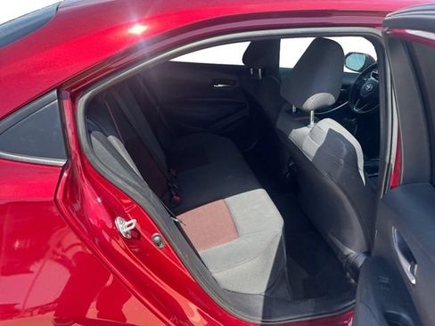 Used 2024 Toyota Corolla SE FWD image 12