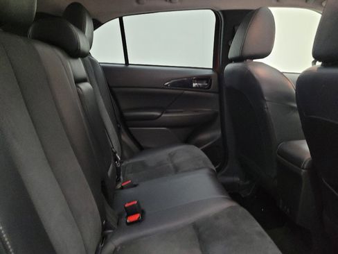 Used 2024 Mitsubishi Eclipse Cross SE image 19