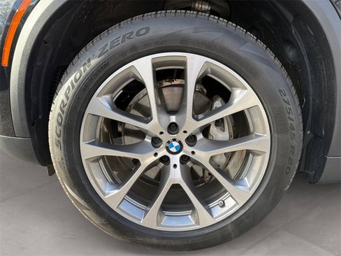 Used 2025 BMW X5 xDrive40i w/ Climate Comfort Package image 14